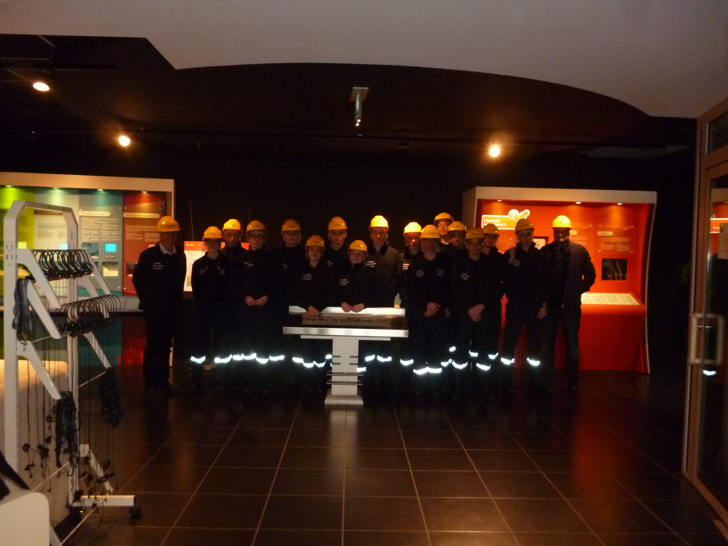 Visite de la Centrale Nucléaire de Saint Laurent des Eaux (1 Bac Pro MS) le 31 Mars 2016.